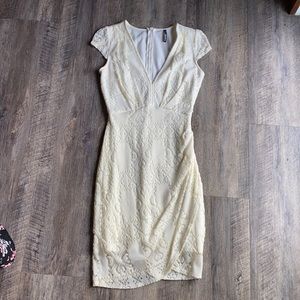 Lulus cream white dress